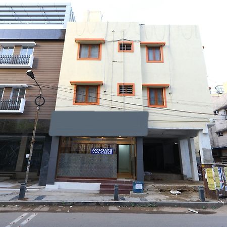 Hotel Oyo 6626 Khaleej Residency Madrás Exterior foto