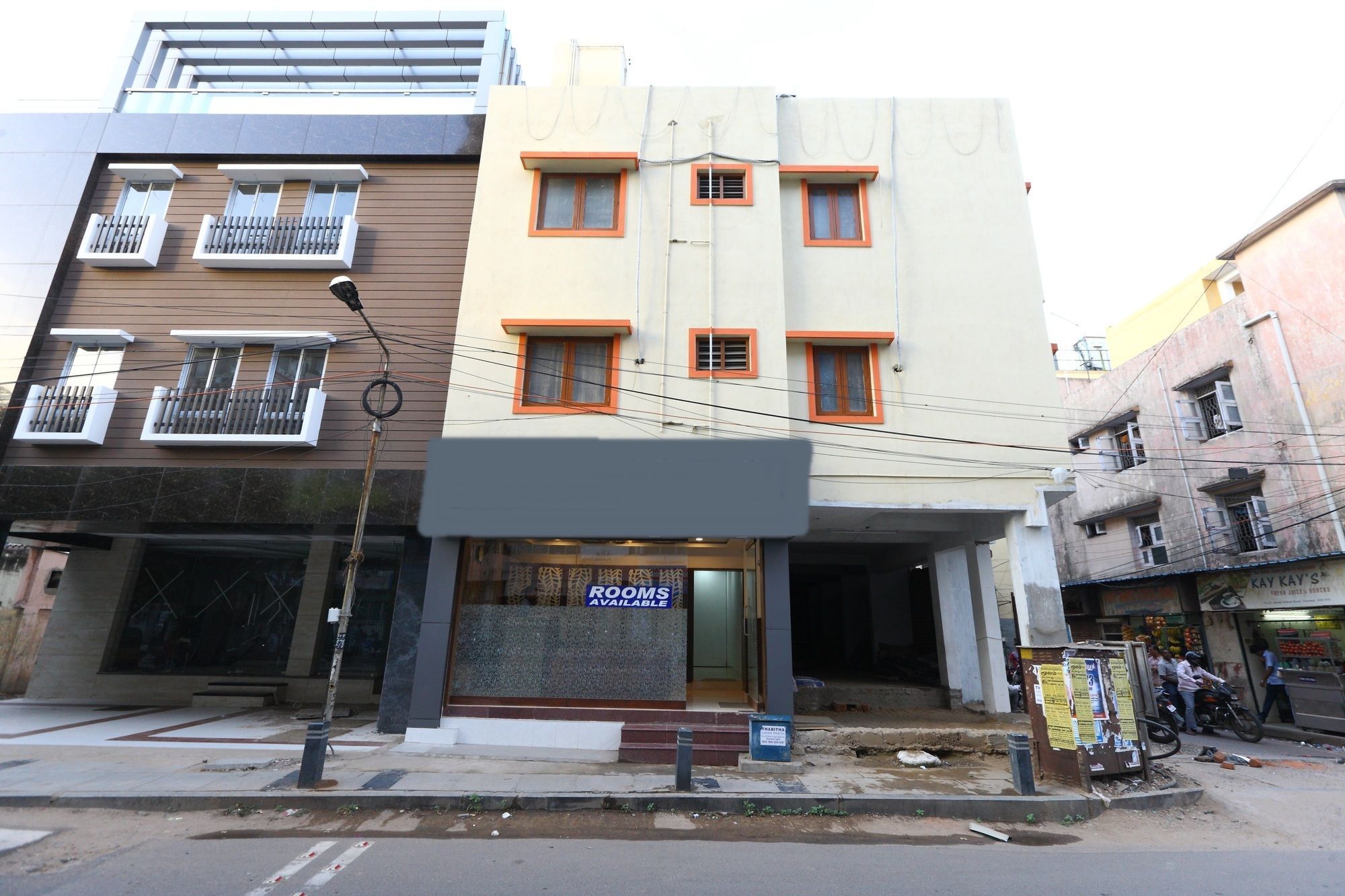 Hotel Oyo 6626 Khaleej Residency Madrás Exterior foto